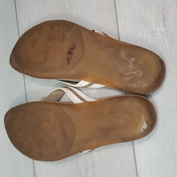Aetrex Womens Comfort Sandals Thong Flats shoes sz 8.5 - Picture 9 of 11